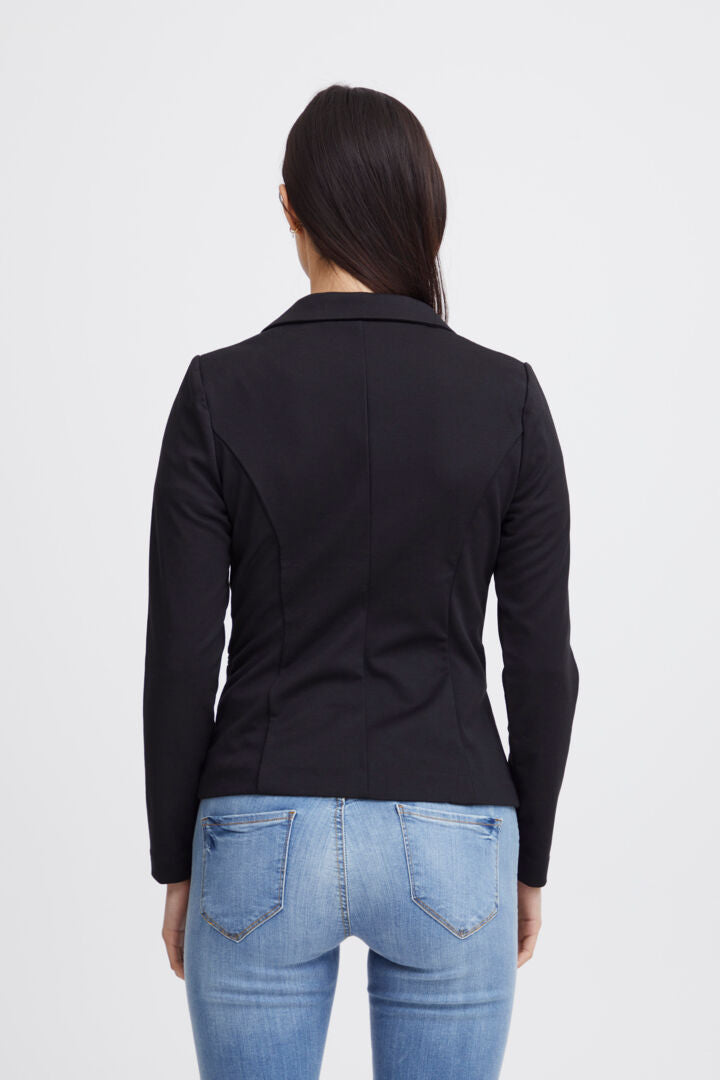 0110 IHKATE Blazer