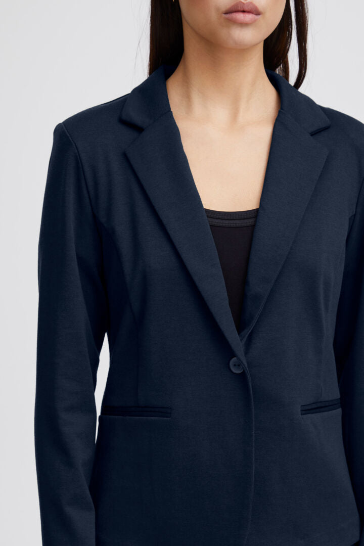 0110 IHKATE Blazer