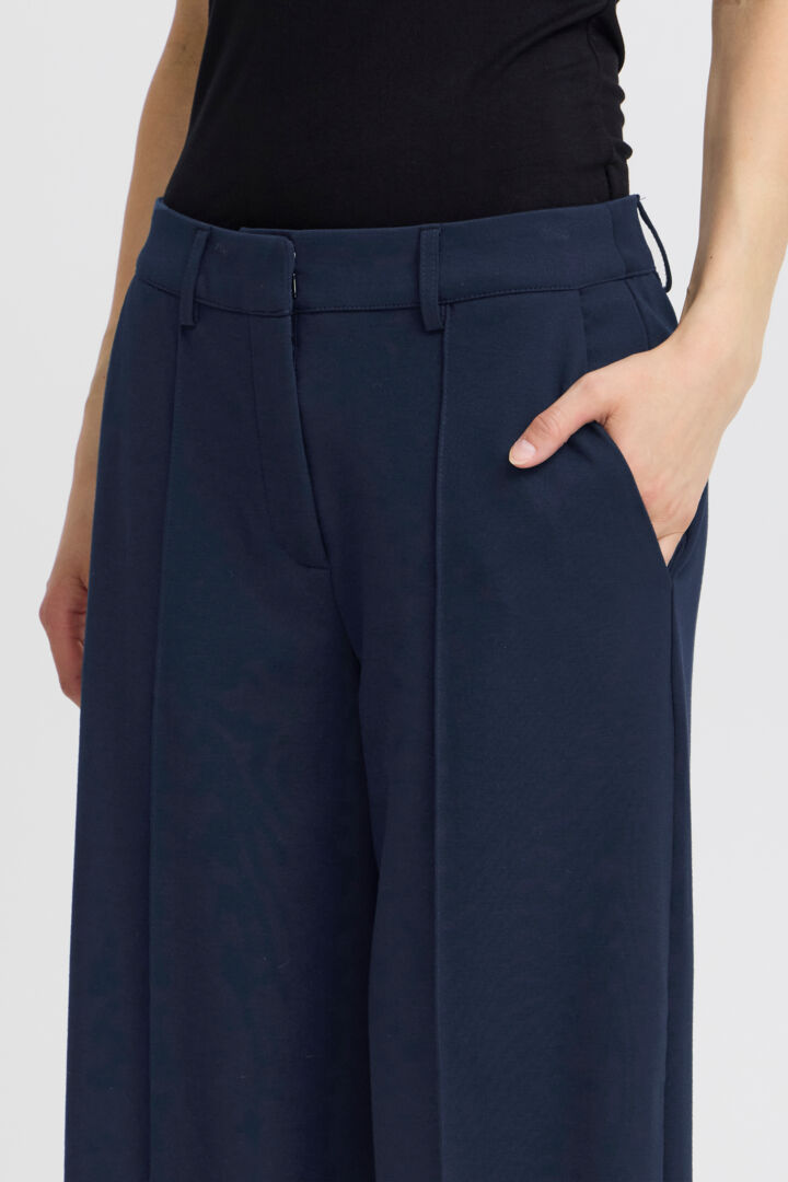 0486 IHKATE Trousers