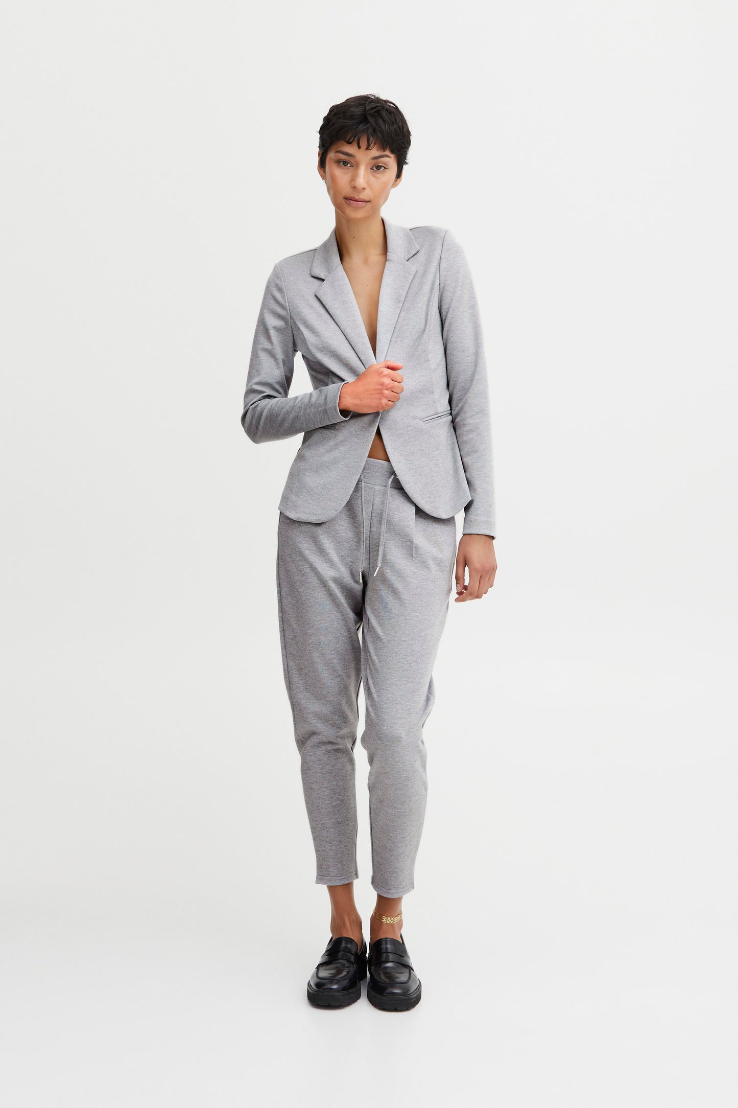 0110 IHKATE Blazer