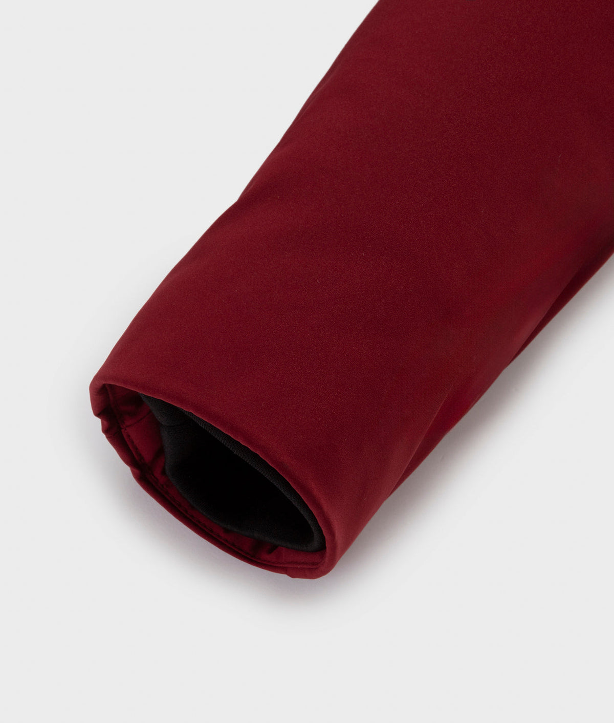SHORT LADY TECH JACKET · MERLOT