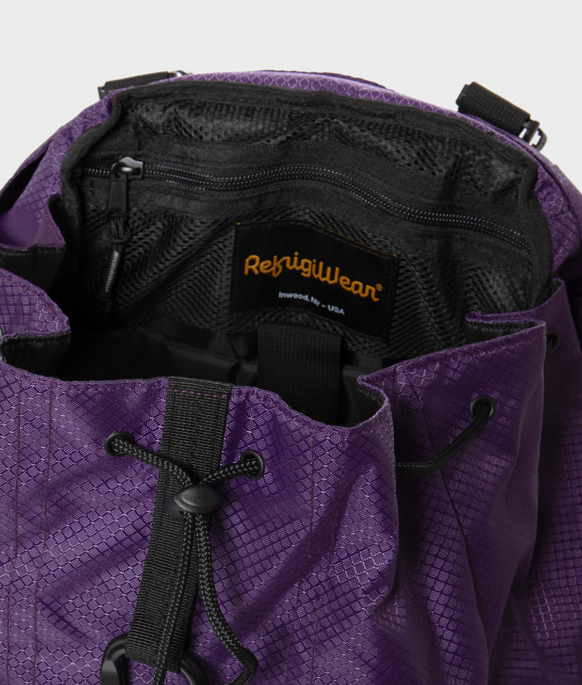 HIKE BACKPACK · CROWN JEWEL