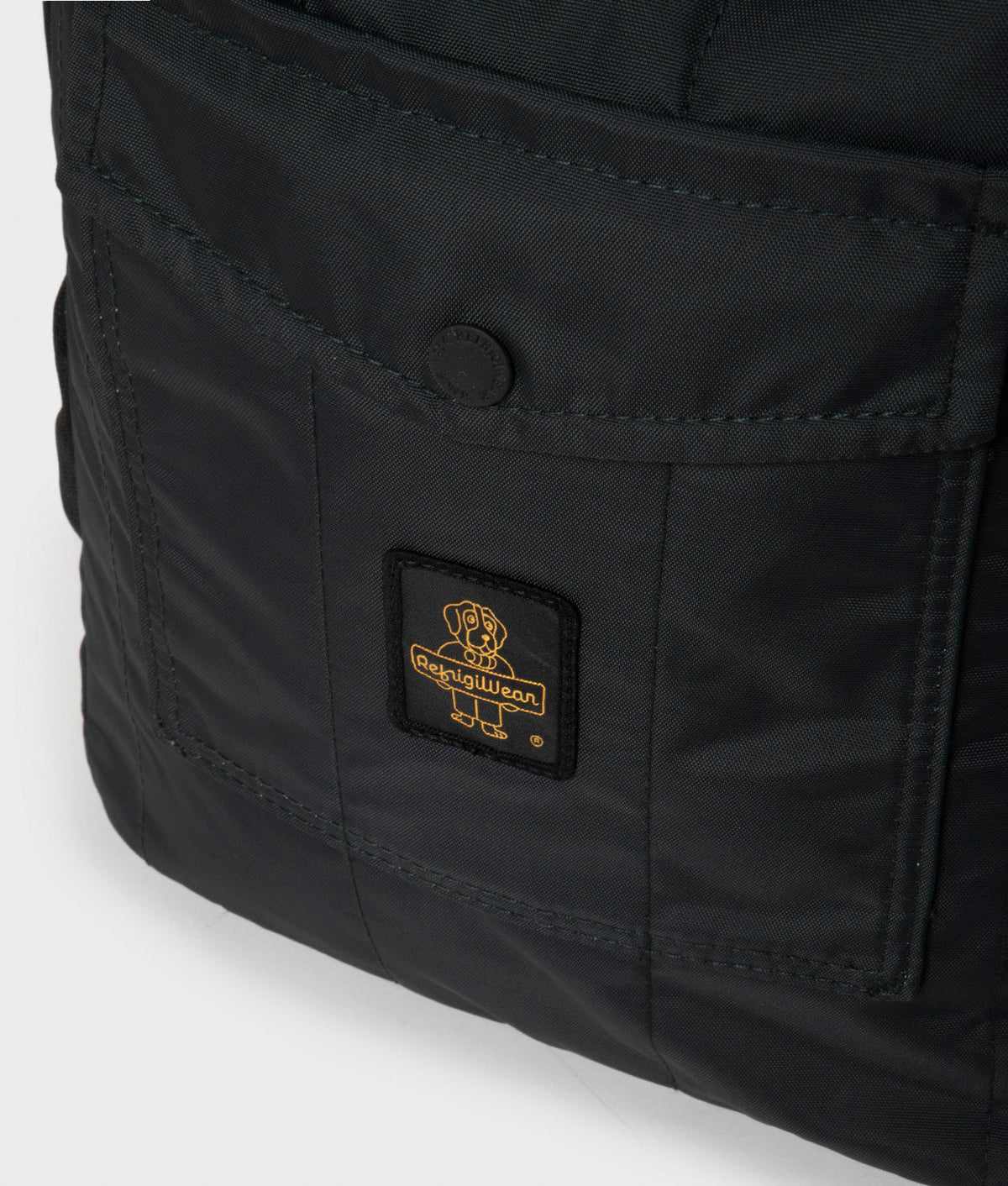 ONE BACKPACK · OBSIDIAN