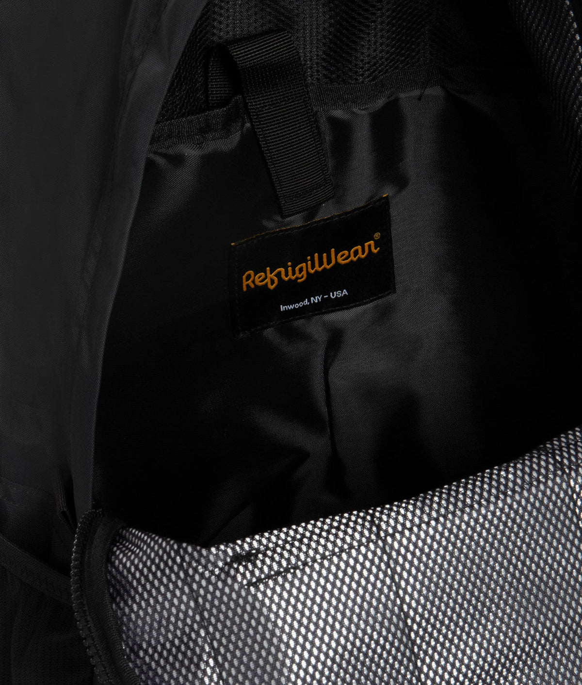 ONE BACKPACK · OBSIDIAN