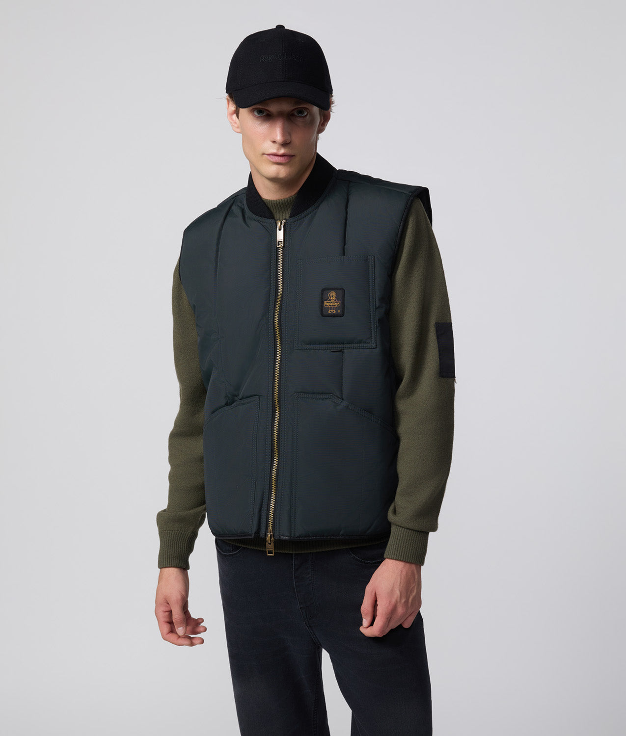ORIGINAL VEST · OBSIDIAN