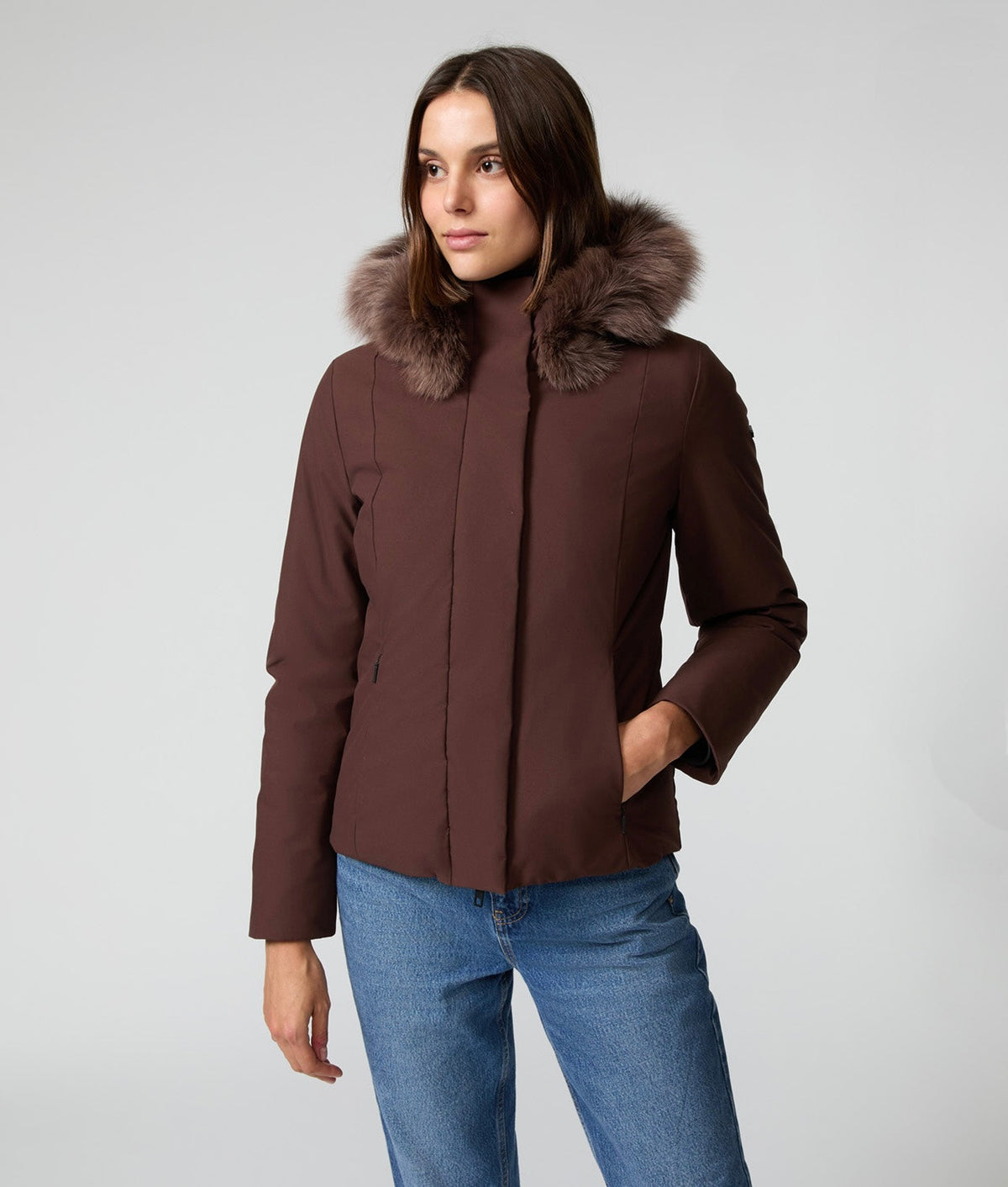 SHORT LADY TECH JACKET · COFFEE