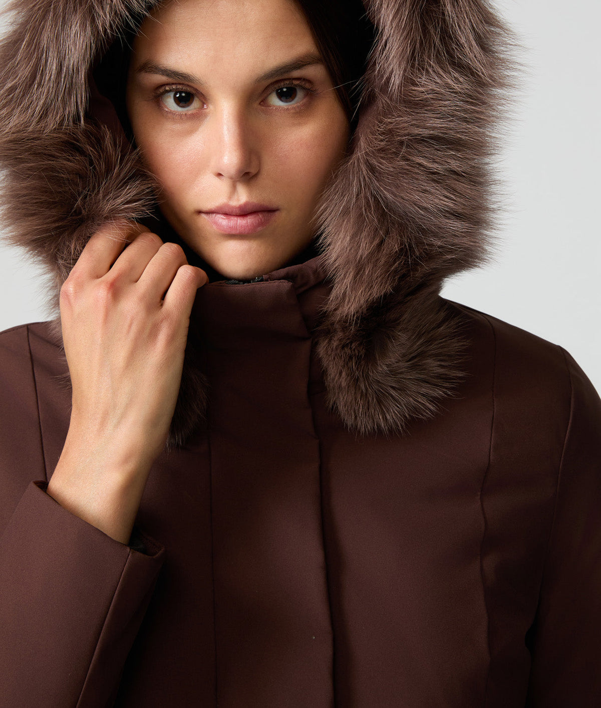 SHORT LADY TECH JACKET · COFFEE