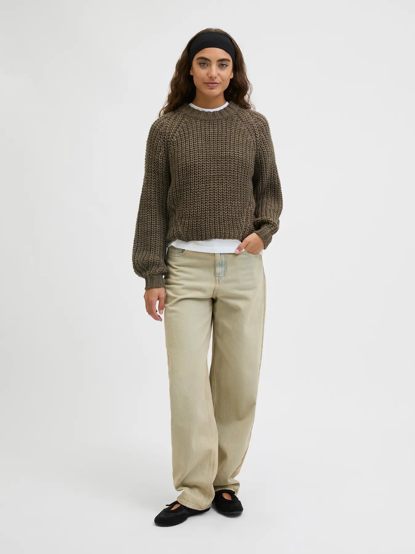 0834 JXKELLY CHUNKY CREW NECK KNIT
