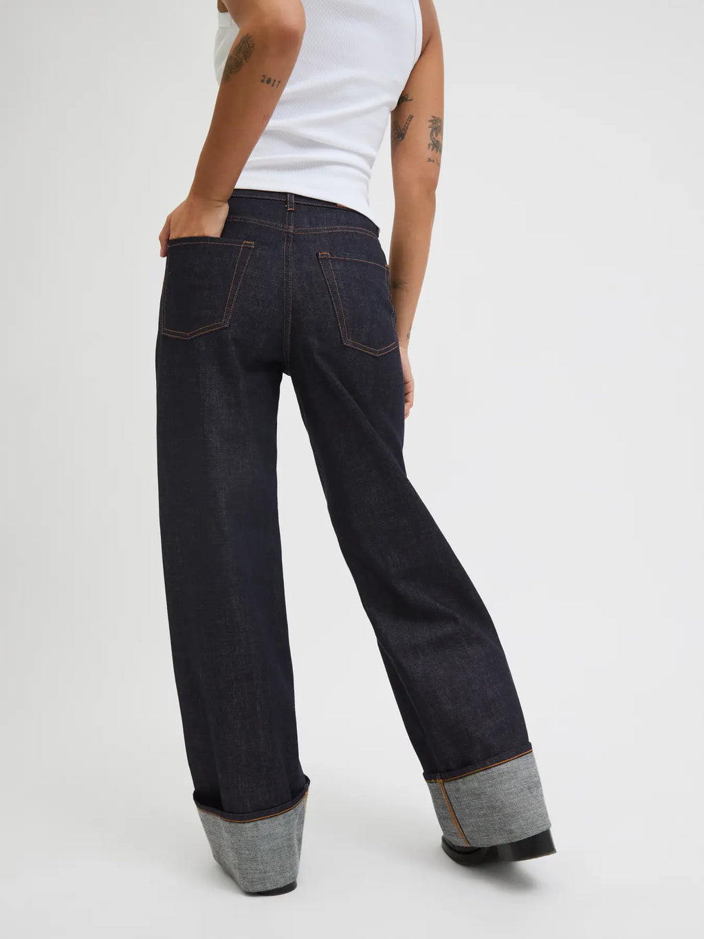 0823 JXTOKYO VEGA WIDE HW FOLD UP R269 DNM SN