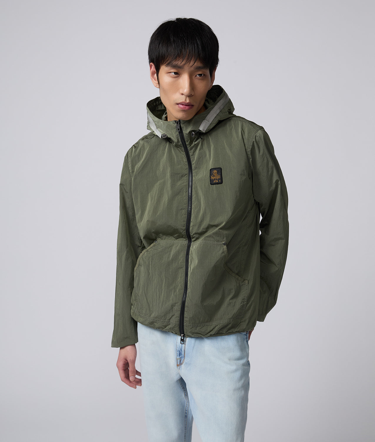 FREE JACKET · E03560