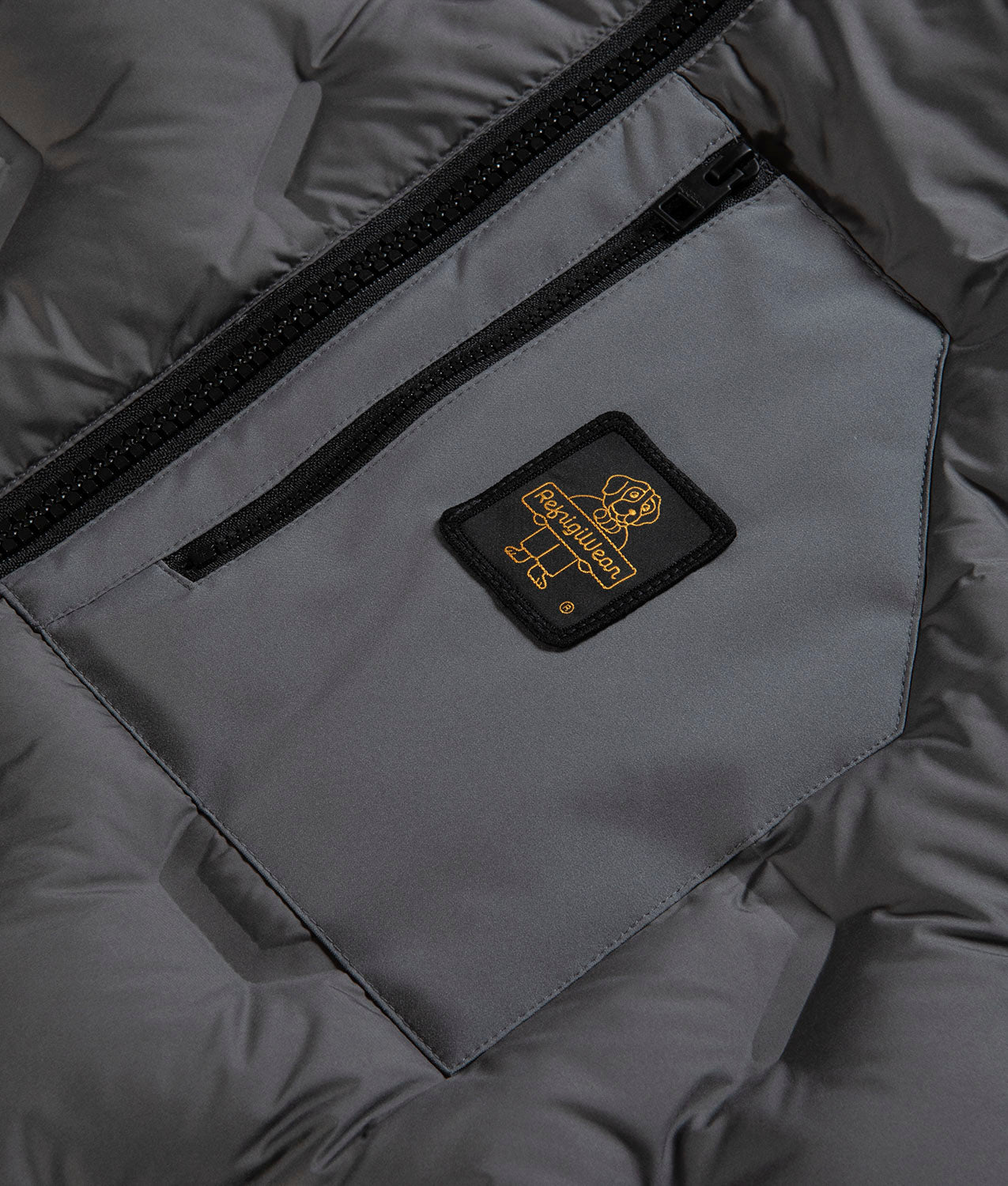 GRAPHITE JACKET · lava smoke