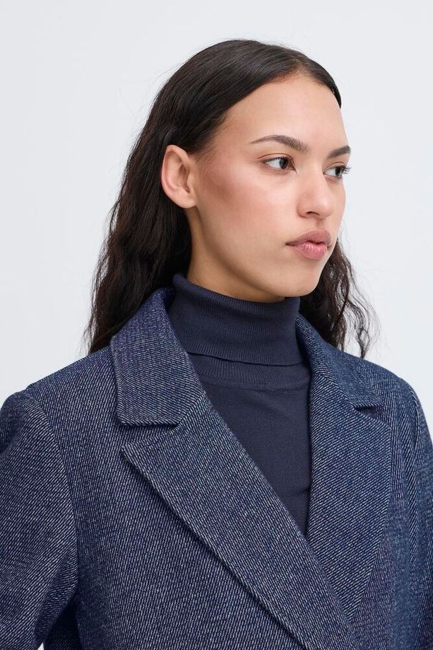 0837 • IH • Outerwear IHEVILO JA