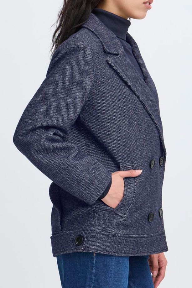 0837 • IH • Outerwear IHEVILO JA