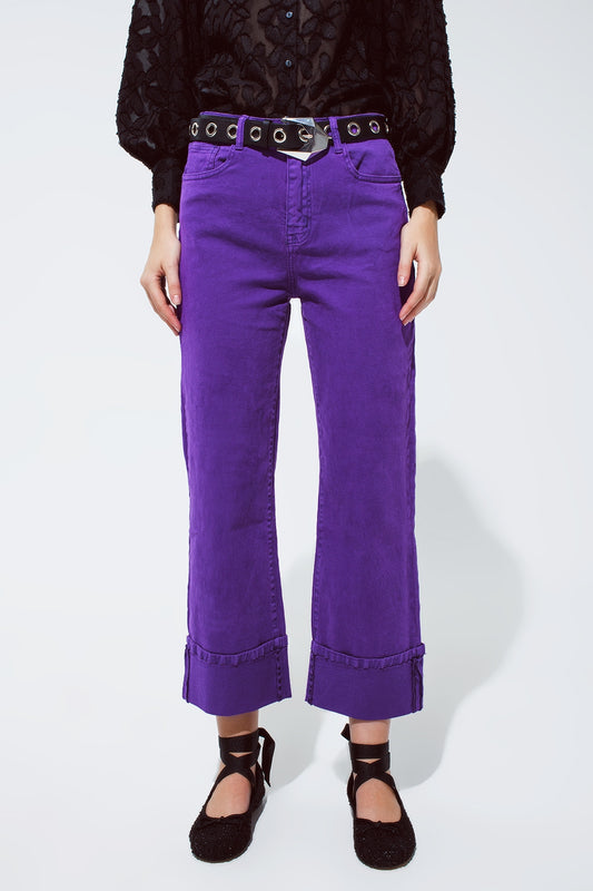 Q2 Jeans a gamba dritta con orlo corto di colore viola
