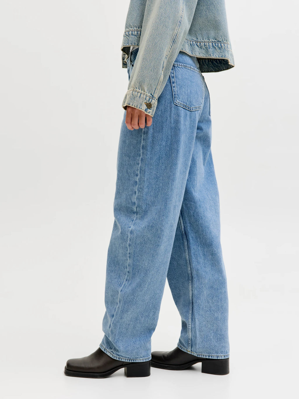 Jeans Fit Barrel a Vita Media Barrel MW R200 0945