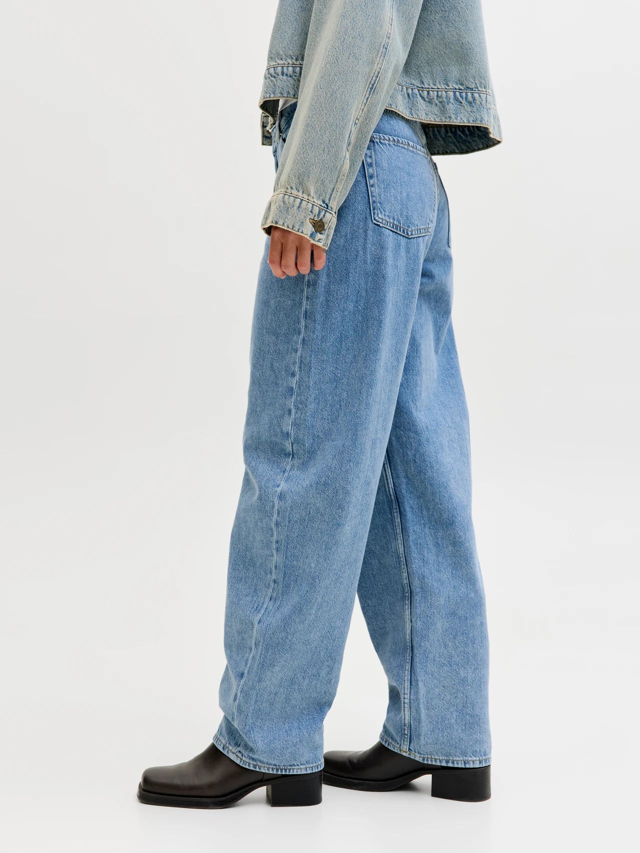 Jeans Fit Barrel a Vita Media Barrel MW R200 0945