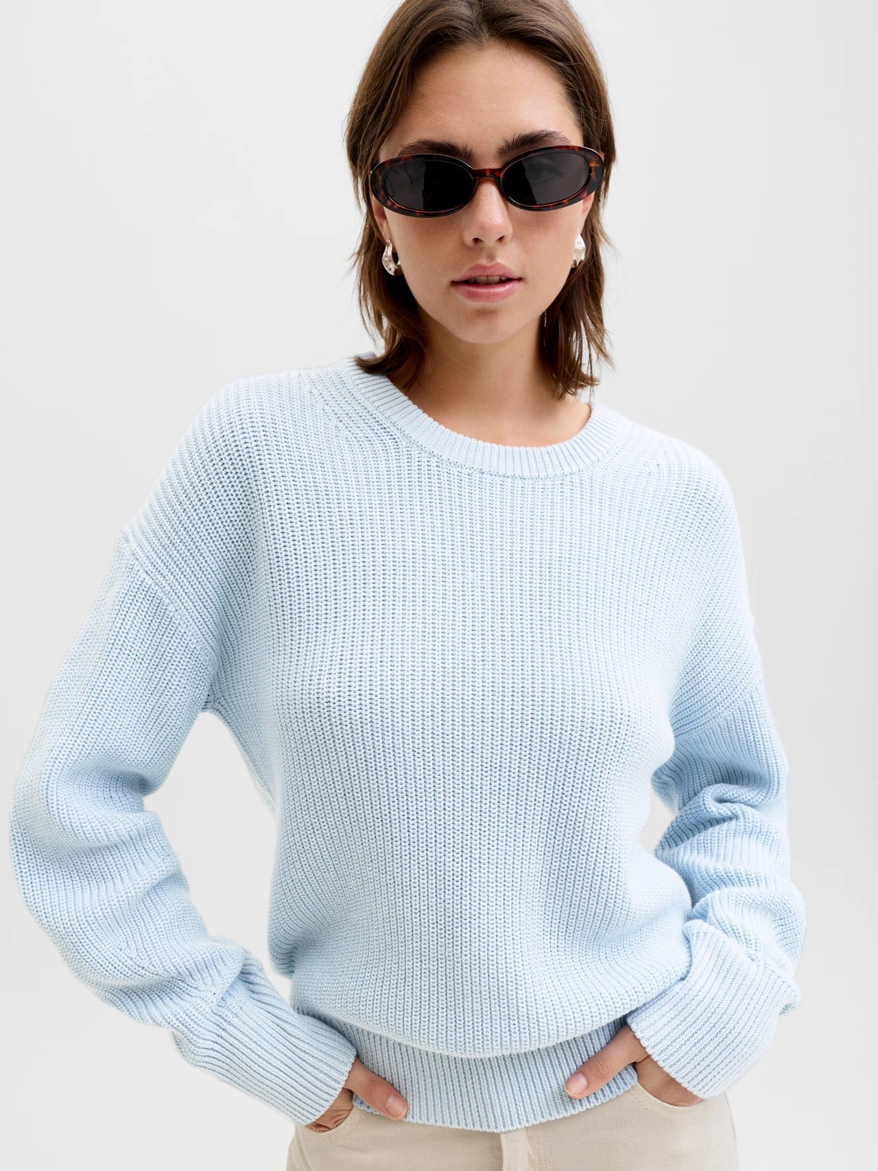 0830 JXMILA TWIST CREW NECK KNIT NOOS