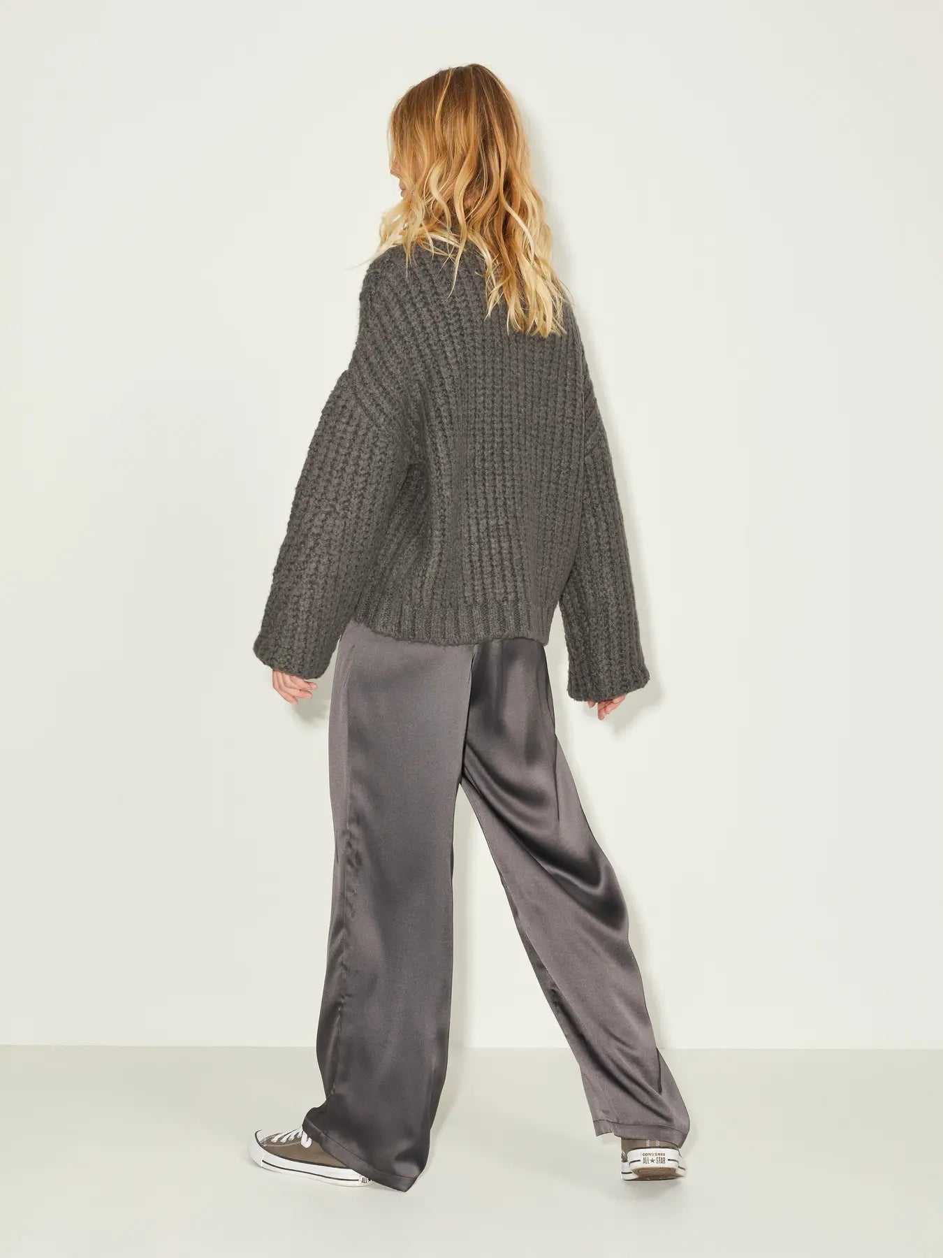 0832 JXMAXIME LS CREW NECK KNIT