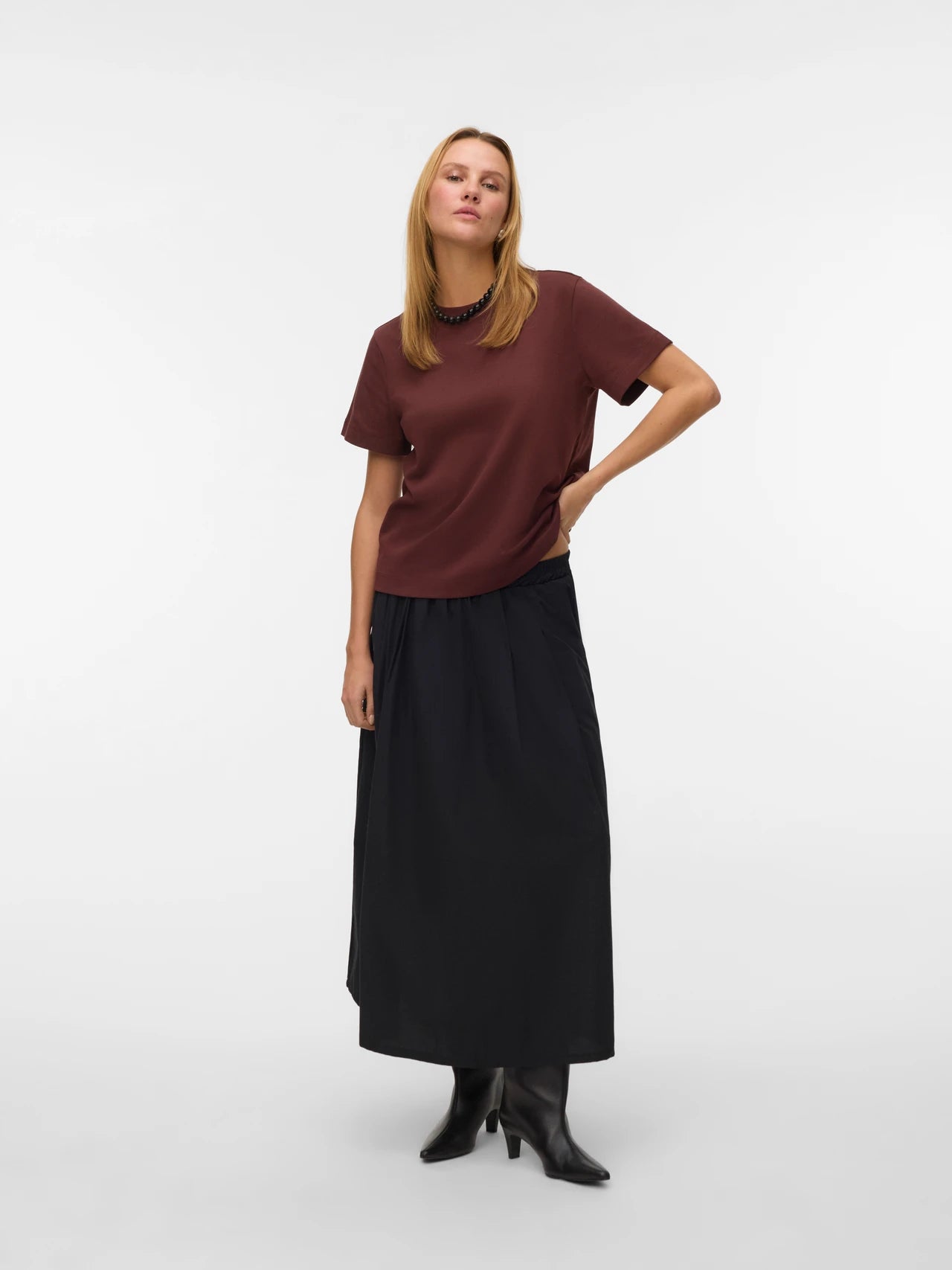 T-shirt Aware Modello Naima 0960